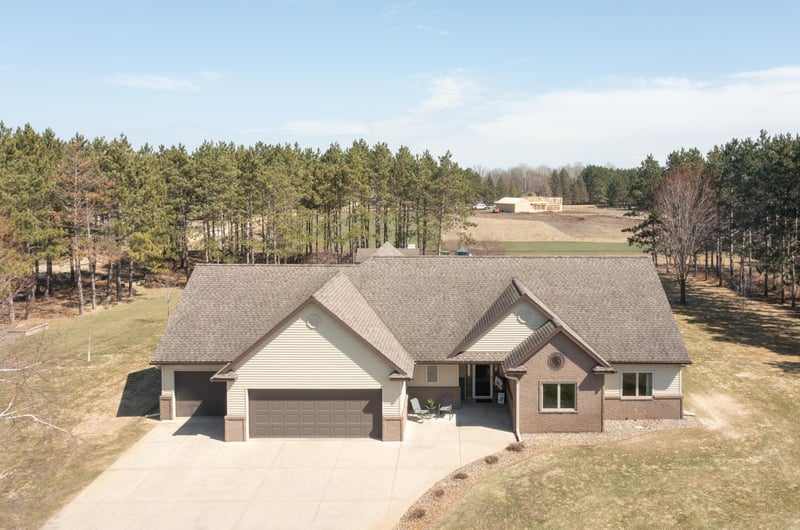 12372 Airport Rd, Staples, MN 56479