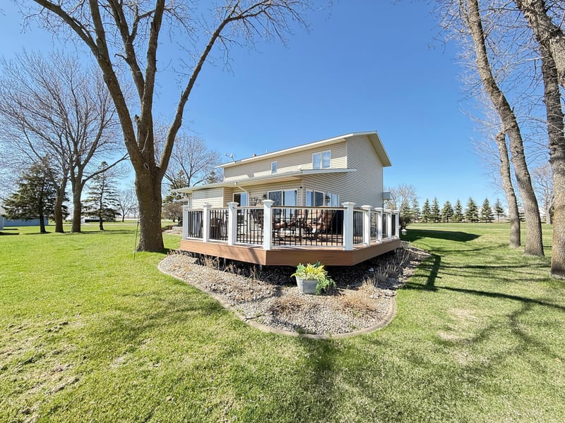 2859 19th Ave SW, Willmar, MN 56201