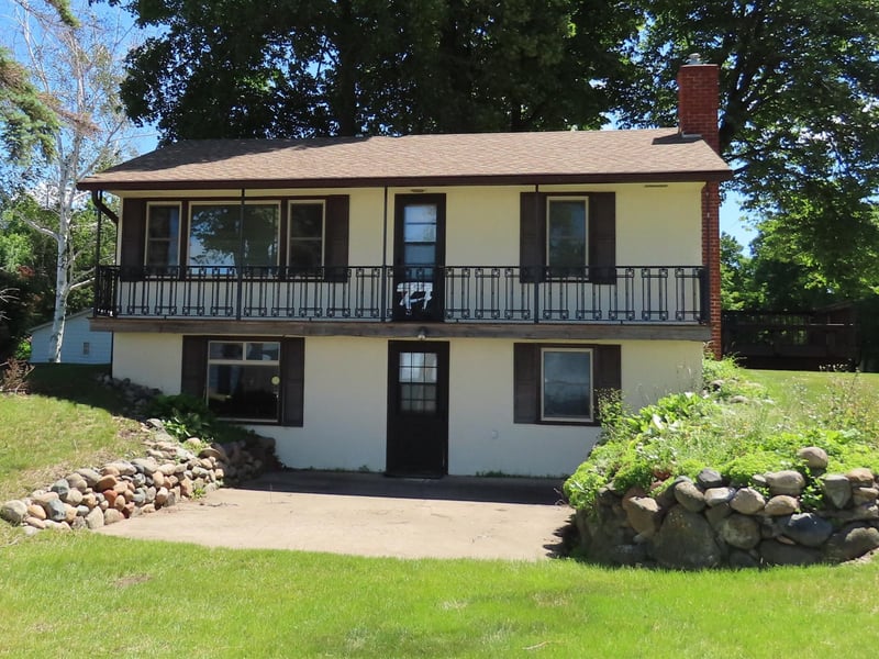 19177 328th Ave, Isle, MN 56342