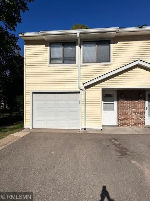 1651 City View Dr #7, Eagan, MN 55121