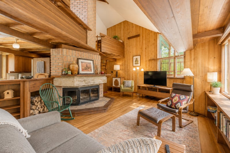 E5450 1090th Ave, Wheeler, WI 54772
