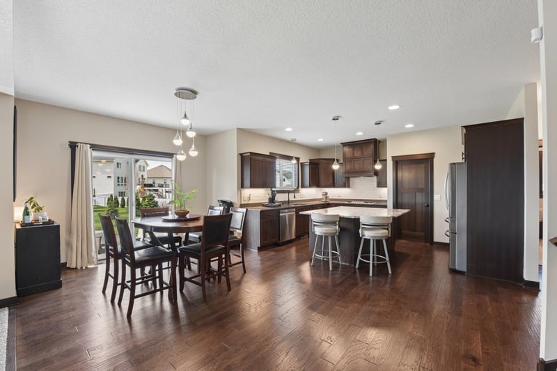 19949 Hamburg Ave, Lakeville, MN 55044