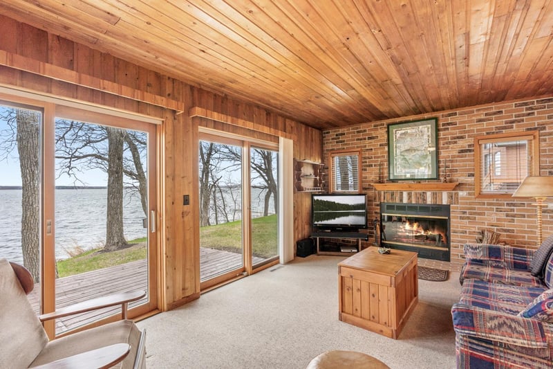 10121 Mounds Point Dr NW, Cass Lake, MN 56633