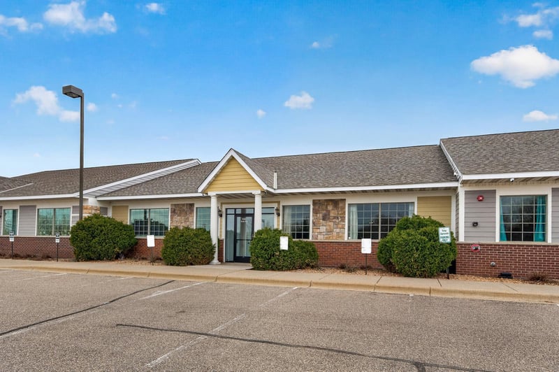 1103 Weir Dr #200, Woodbury, MN 55125