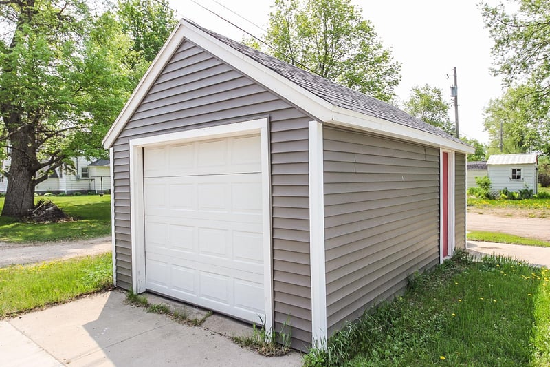 100 Western Ave S, Brooten, MN 56316