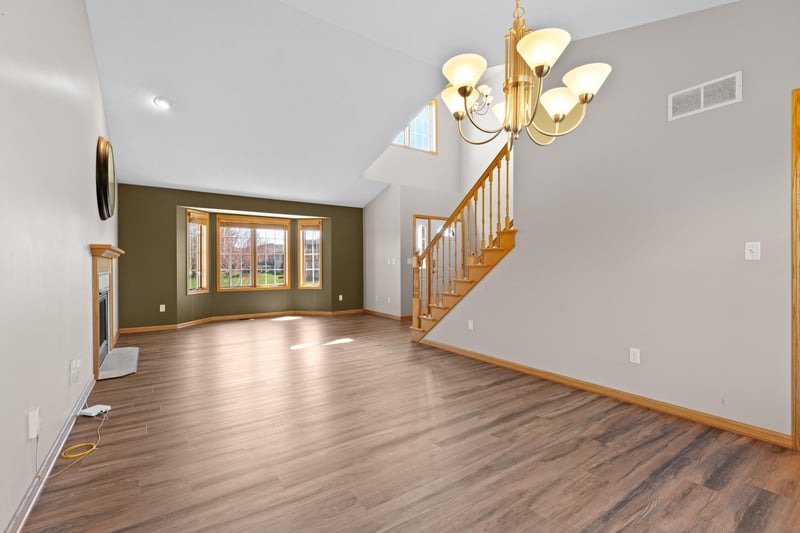 413 Georgetown Dr SE, Stewartville, MN 55976