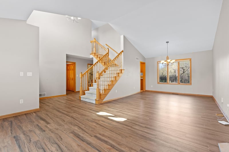 413 Georgetown Dr SE, Stewartville, MN 55976