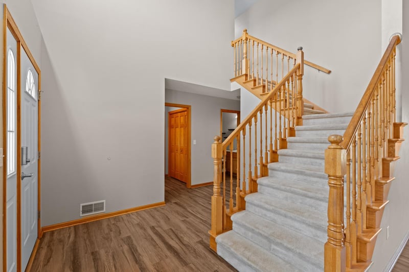 413 Georgetown Dr SE, Stewartville, MN 55976