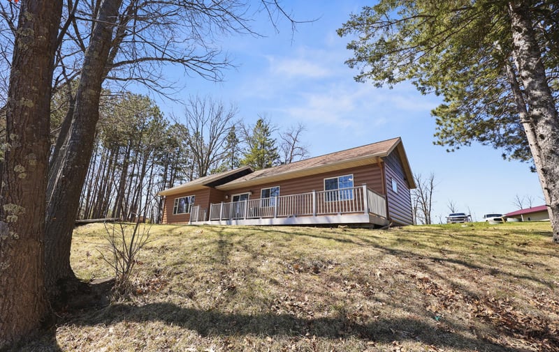 25734 Peavy Trl, Hillman, MN 56338