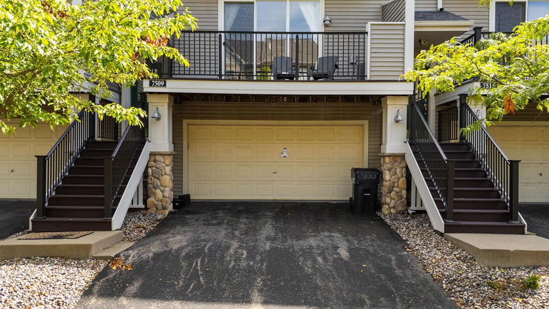 7509 Parkridge Way, Savage, MN 55378