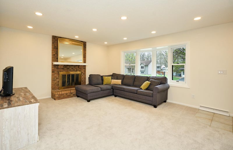 5505 Cottage Ave, White Bear Twp, MN 55110