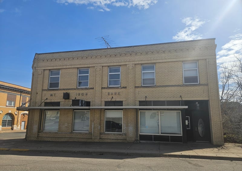 8880 Main St, Mountain Iron, MN 55768