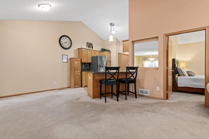 215 9th Ave N, South Saint Paul, MN 55075