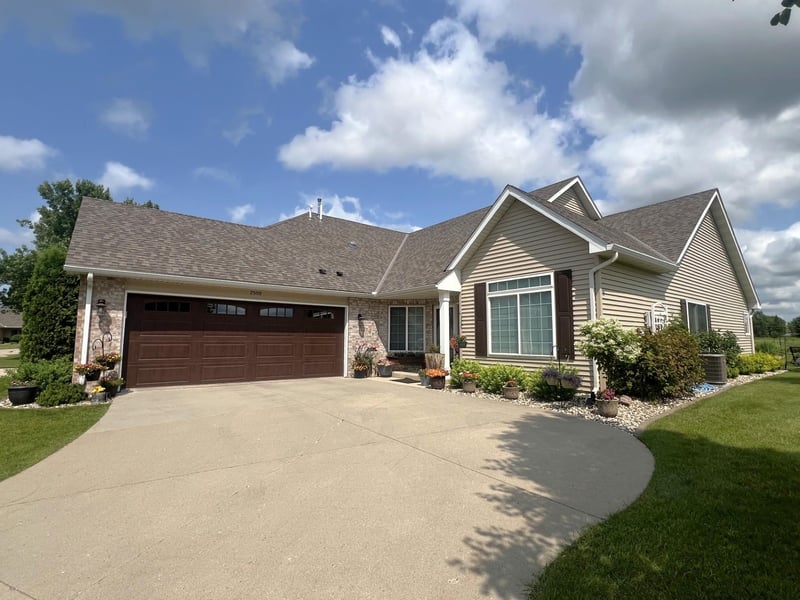 2509 7th Ave SE, Willmar, MN 56201