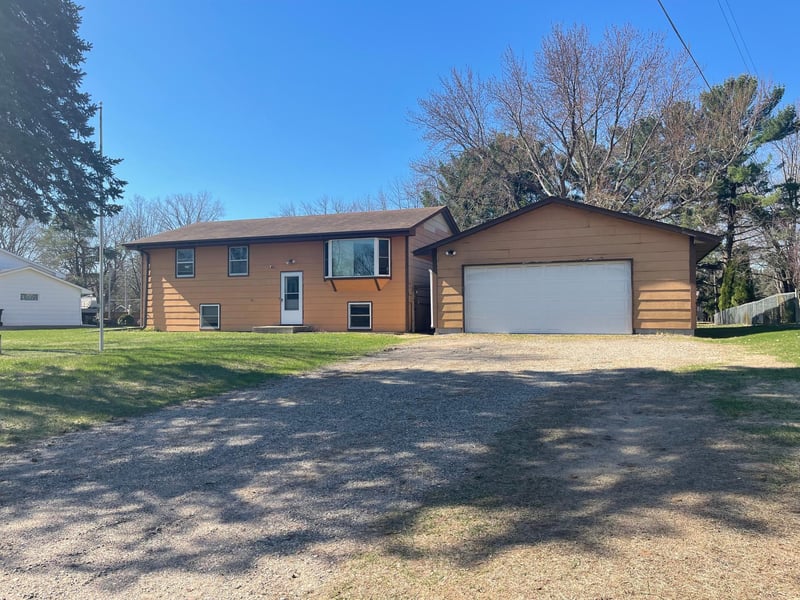 2126 175th Ave NE, Ham Lake, MN 55304