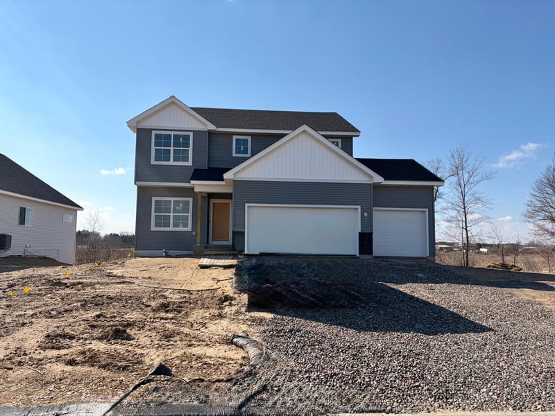 1423 Woods Rd NE, Isanti, MN 55040