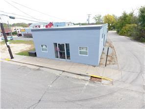 126 S Chestnut St, Ellsworth, WI 54011
