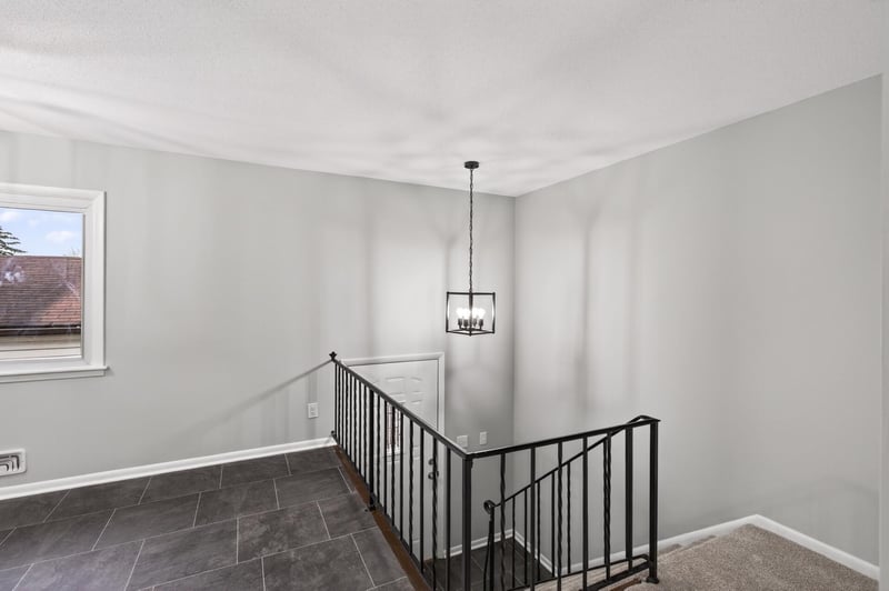 7433 142nd Street Ct, Apple Valley, MN 55124