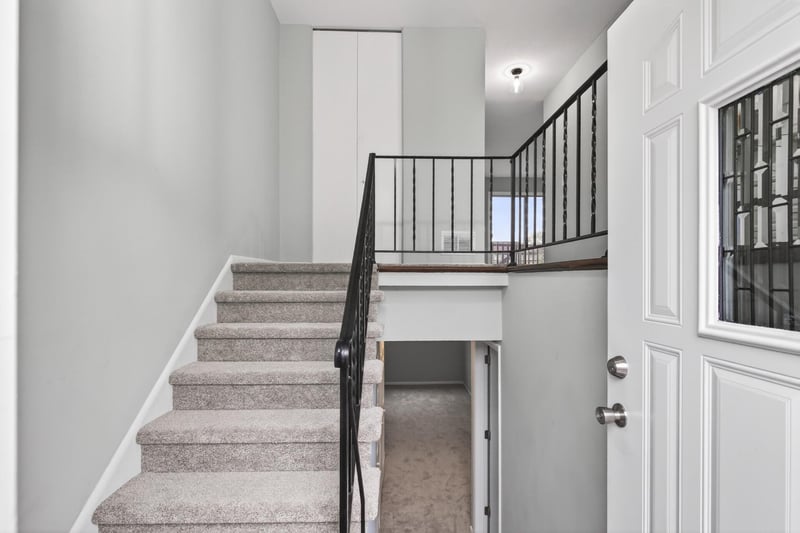 7433 142nd Street Ct, Apple Valley, MN 55124