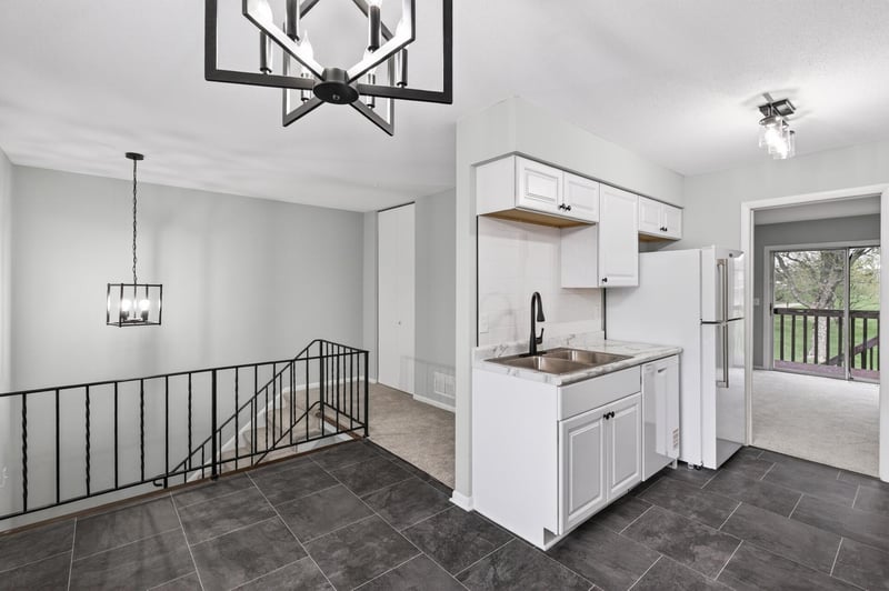 7433 142nd Street Ct, Apple Valley, MN 55124