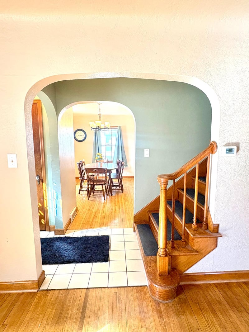 608 N 6th St, Montevideo, MN 56265