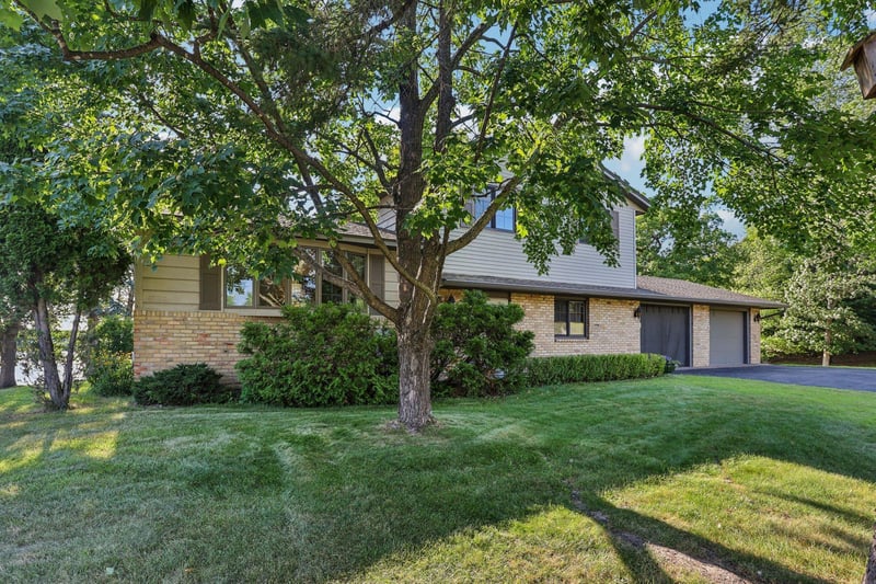 3225 465th St, Harris, MN 55032