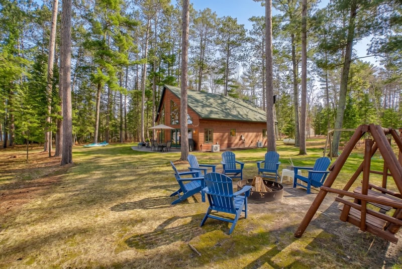 10511 Vermeil Dr NE, Deer River, MN 56636