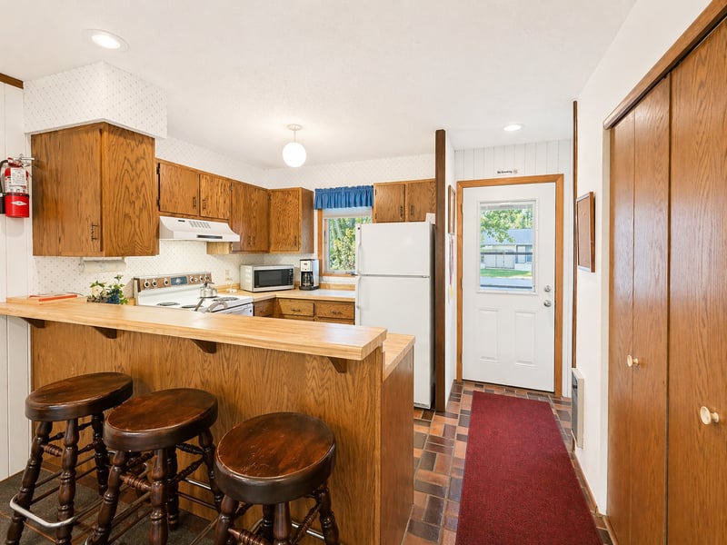 357 Quadna Mountain Rd #357, Hill City, MN 55748