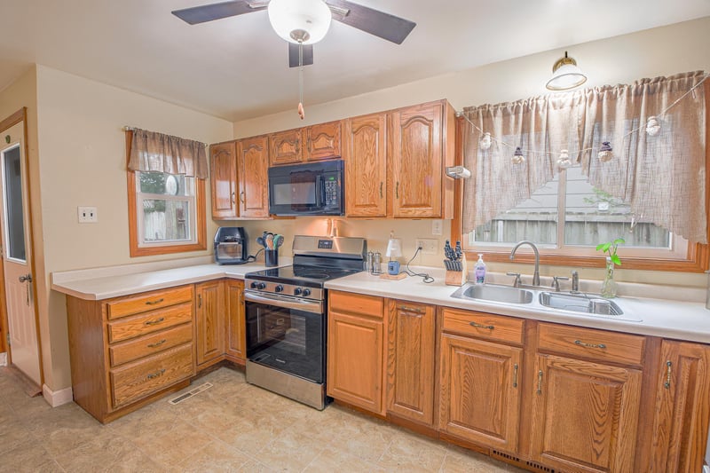336 32nd Ave N, Saint Cloud, MN 56303