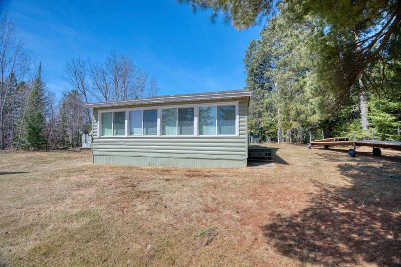 13060 Wall St, Side Lake, MN 55781