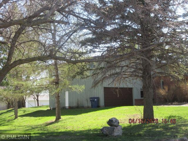 240 W 7th St, Gibbon, MN 55335