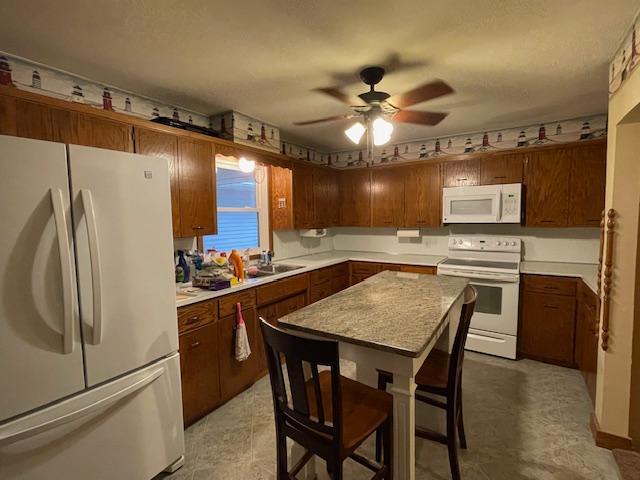 76 4th Ave E, Wood Lake, MN 56297
