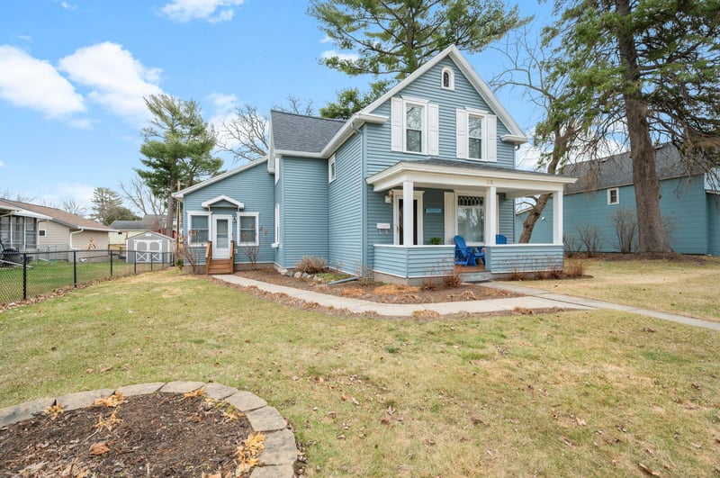 618 NW 5th Ave, Grand Rapids, MN 55744