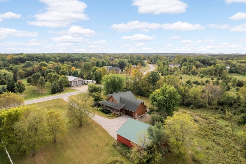 12025 Blackwood Ave NW, Monticello, MN 55362