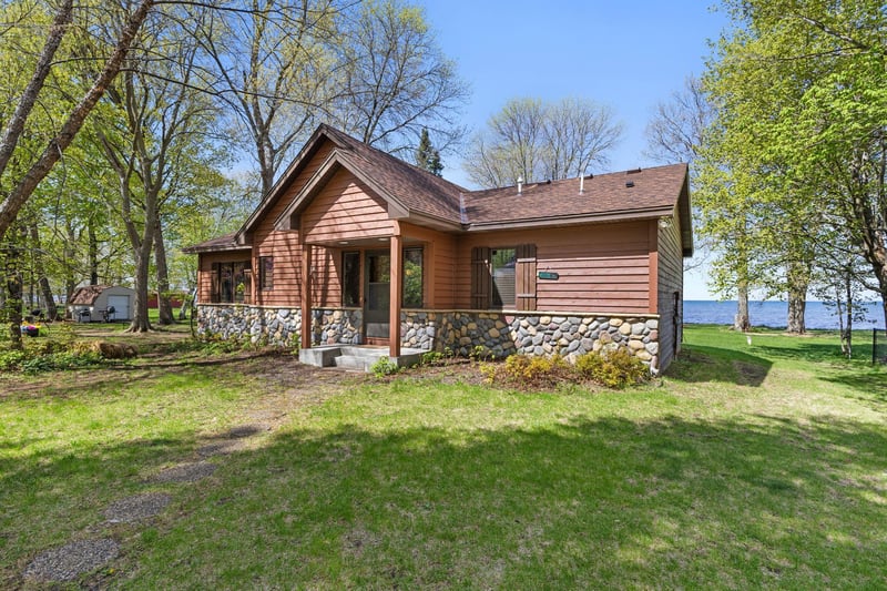 21485 324th Pl, Isle, MN 56342