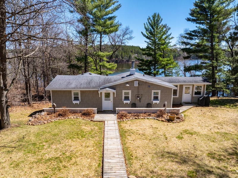 31378 Lakeside Ave, Pequot Lakes, MN 56472