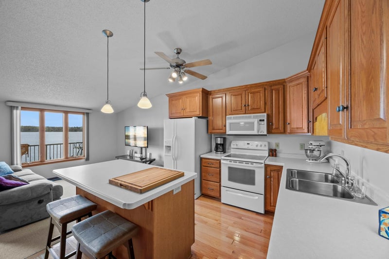 5538 County Road 6 SW, Howard Lake, MN 55349