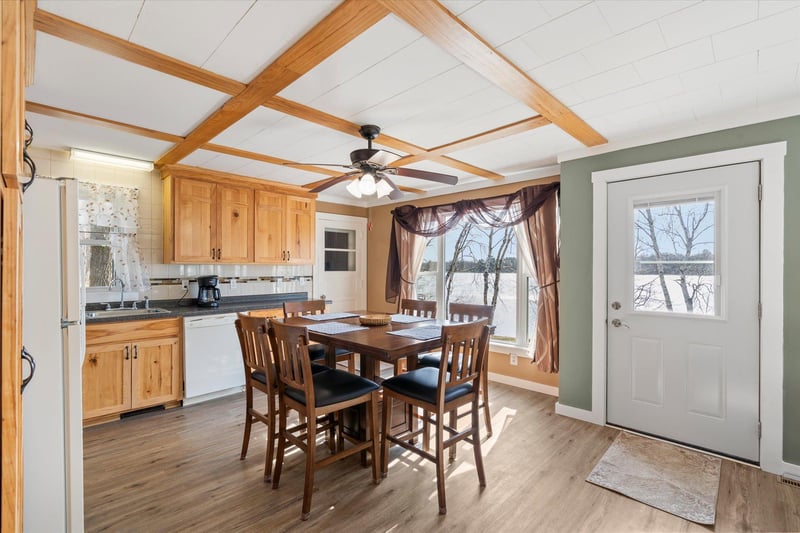 24975 Peavy Lake Dr, Hillman, MN 56338