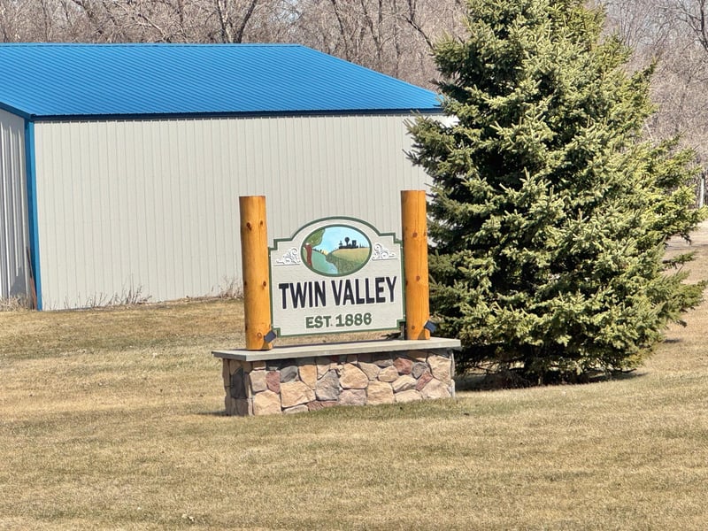 200 1st St Ne, Twin Valley, MN 56584
