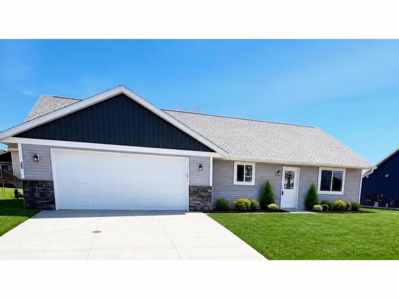 425 4th Ave SE, Saint Joseph, MN 56374