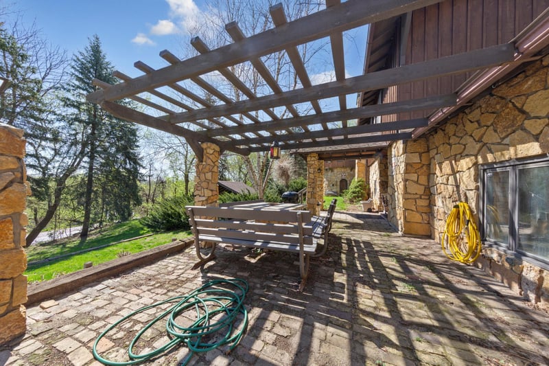 38630 Us Highway 169, Saint Peter, MN 56082