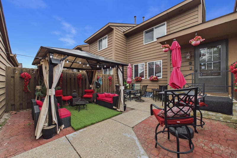 1417 63rd Ln, Brooklyn Center, MN 55430