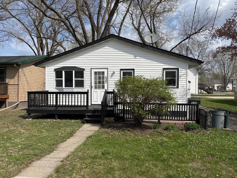 532 Mckinley Ave, North Mankato, MN 56003