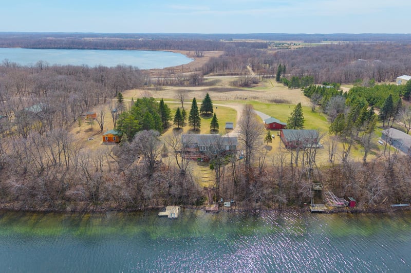 29395 Silent Shore Dr, Dent, MN 56528
