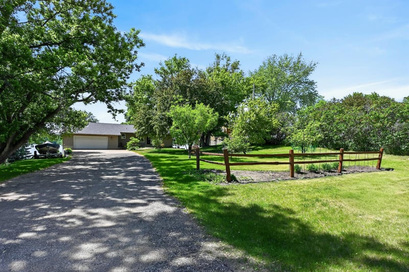 1474 E Lake Brophy Rd NW, Alexandria, MN 56308