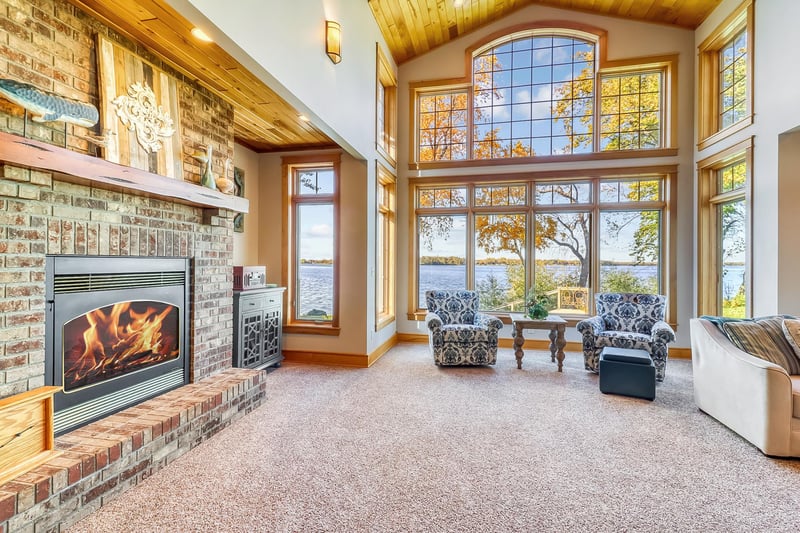 758 S Shore Dr, Detroit Lakes, MN 56501