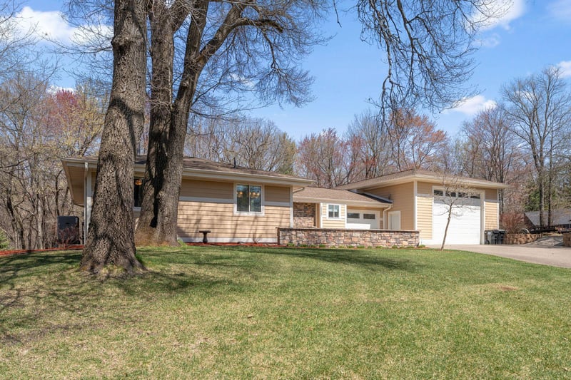 2527 148th Ln NE, Ham Lake, MN 55304