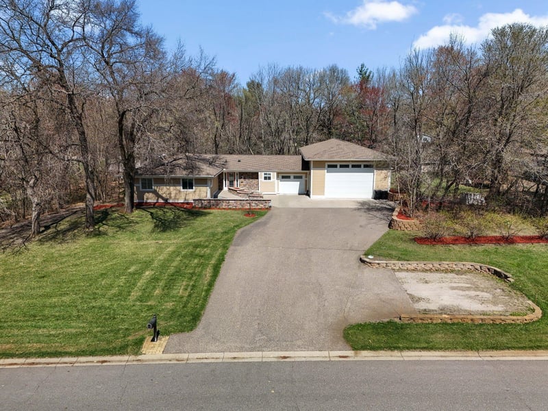 2527 148th Ln NE, Ham Lake, MN 55304