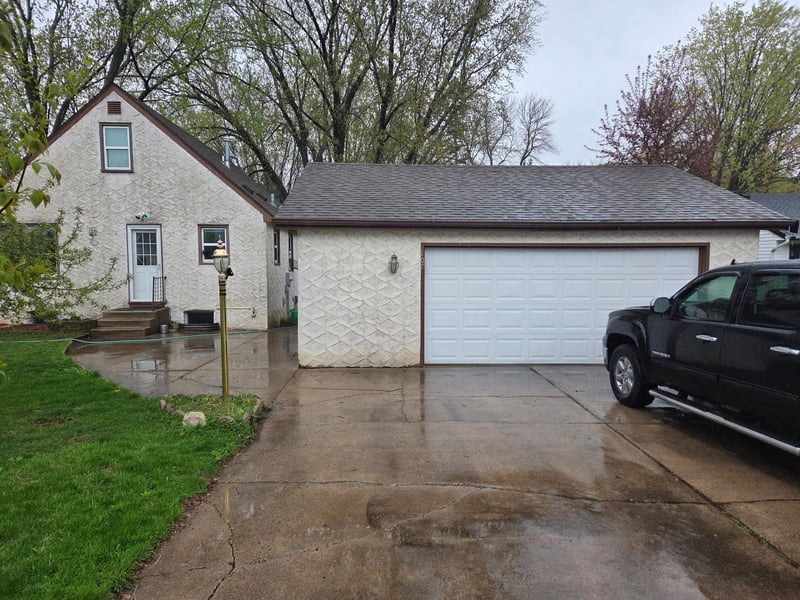 107 5th St S, Delano, MN 55328