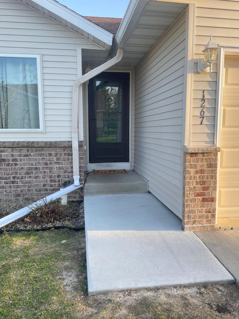 1267 Sundance Ct NE, Byron, MN 55920
